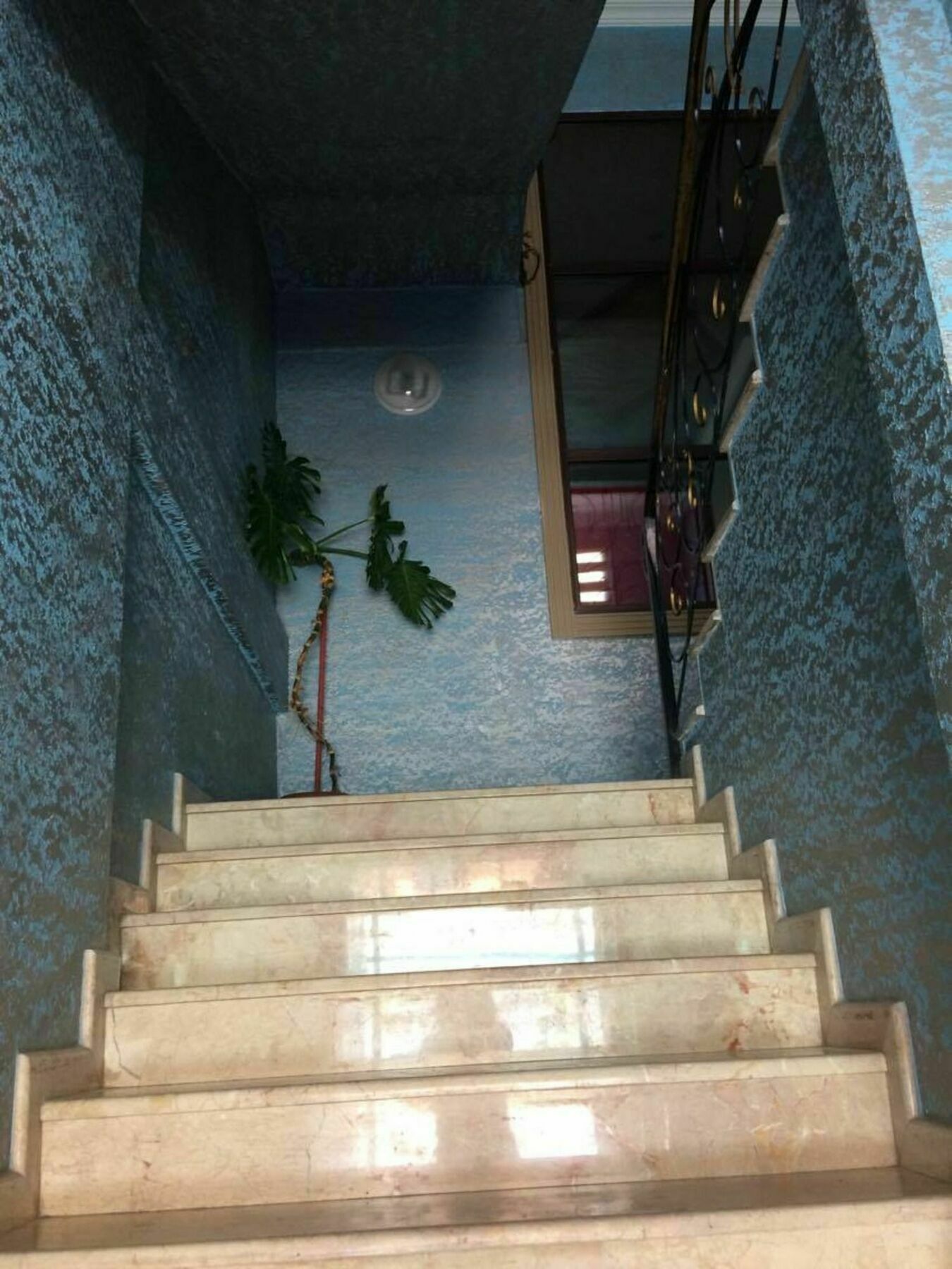 Hotel Vakhtanguri Батумі Екстер'єр фото